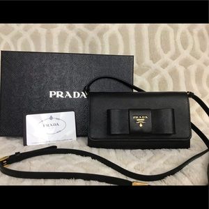 Prada wallet on chain in black saffiano leather